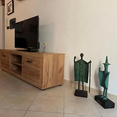 Macru * Iglesias